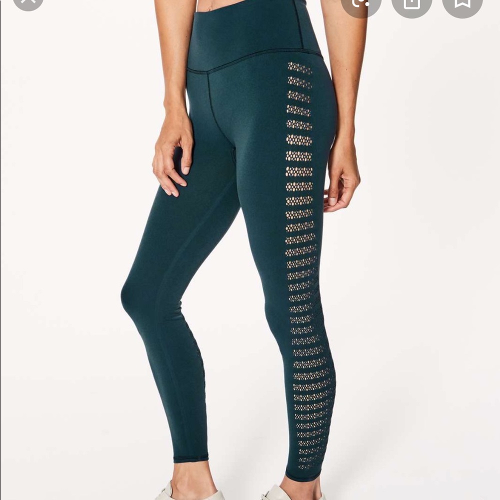 Lululemon Reveal Tight 7/8 - Submarine